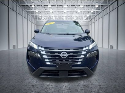 Certified 2025 Nissan Rogue SV