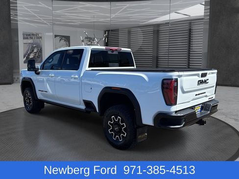 Used 2024 GMC Sierra 2500 AT4X AWD/4WD image 7