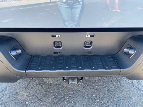 Used 2022 Honda Ridgeline Black Edition image 4