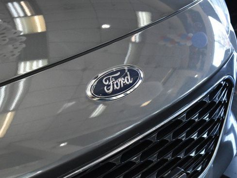 Used 2022 Ford Escape SE w/ Convenience Package AWD/4WD image 5