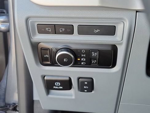 Used 2022 Ford F150 XLT w/ Equipment Group 302A High image 26