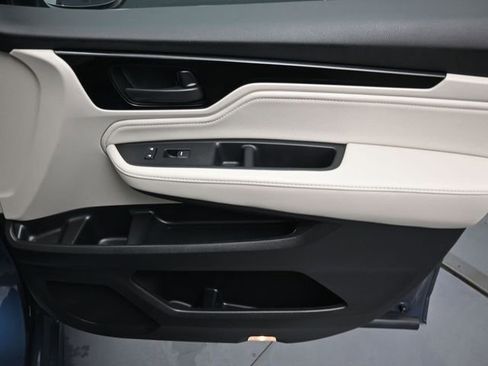 Certified 2025 Honda Odyssey Touring image 25