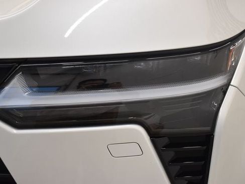 Used 2024 Lexus GX 550 w/ Cold Area Package AWD/4WD image 15