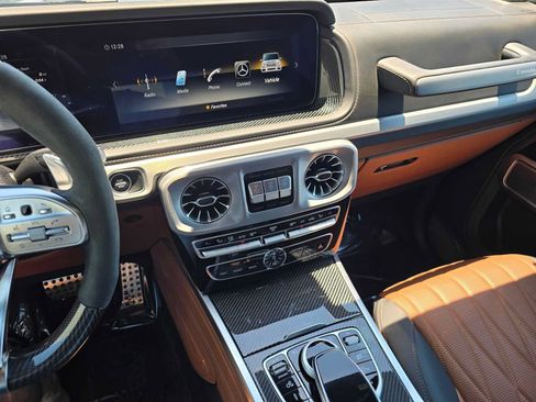 Used 2023 Mercedes-Benz G 63 AMG 4MATIC image 33