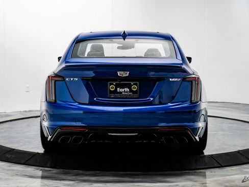 Used 2022 Cadillac CT5 V Blackwing image 10