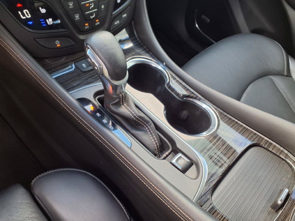 Used 2016 Buick Envision Premium AWD/4WD image 26
