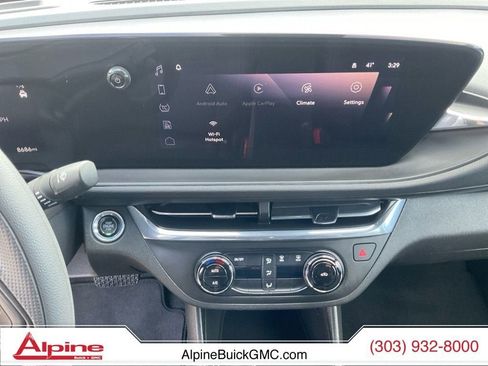 Used 2026 Buick Envista Preferred image 11