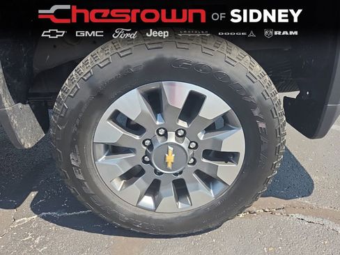 Used 2024 Chevrolet Silverado 2500 Custom w/ Custom Value Package AWD/4WD image 17