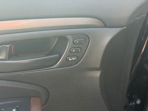 Used 2025 Honda Passport EX-L image 15