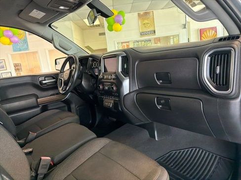 Used 2019 Chevrolet Silverado 1500 LT w/ All-Star Edition image 12