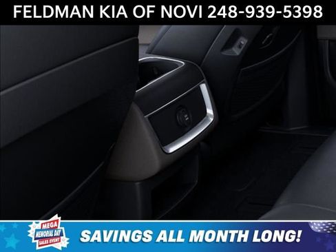 New 2026 Kia Carnival FWD image 27