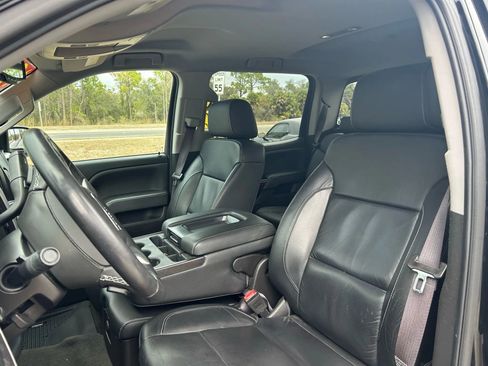 Used 2017 GMC Sierra 1500 SLT w/ SLT Preferred Package image 17