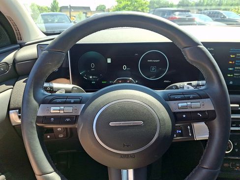 Used 2025 Hyundai Tucson Limited AWD/4WD image 20
