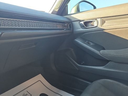 Used 2022 Honda Civic Sport image 17