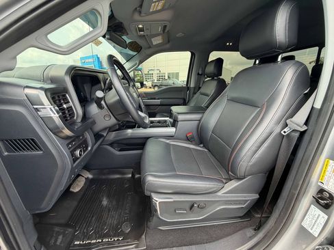 Used 2024 Ford F350 Lariat w/ Lariat Ultimate Package AWD/4WD image 18