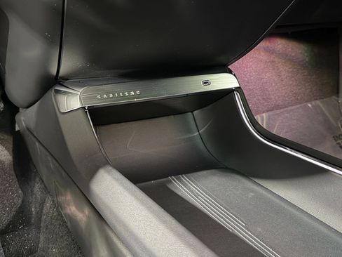 New 2026 Cadillac Lyriq Sport AWD/4WD image 33
