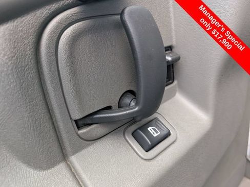Used 2023 Chevrolet Express 3500 w/ Power Convenience Package RWD image 14