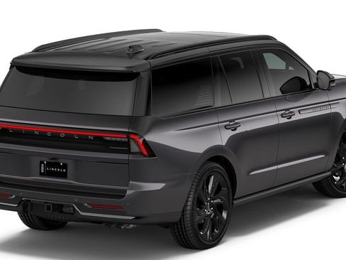 New 2026 Lincoln Navigator Black Label AWD/4WD image 3