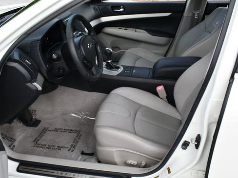 Used 2008 INFINITI G35 Journey w/ Premium Pkg image 46