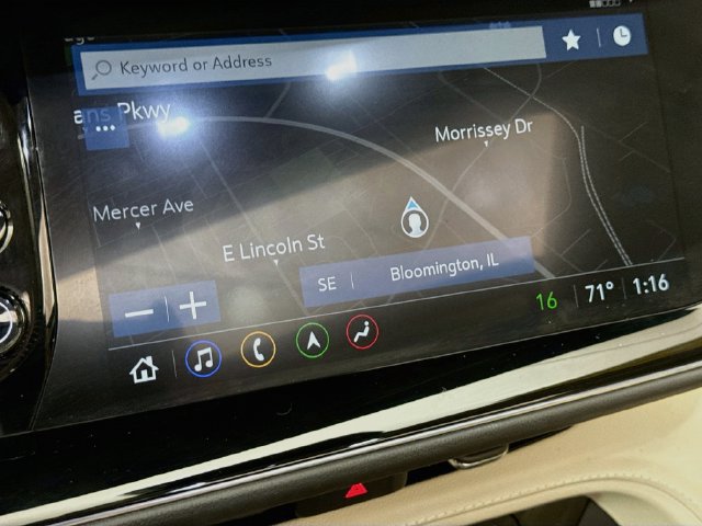 Used 2022 Buick Envision Avenir w/ Technology Package II FWD image 13