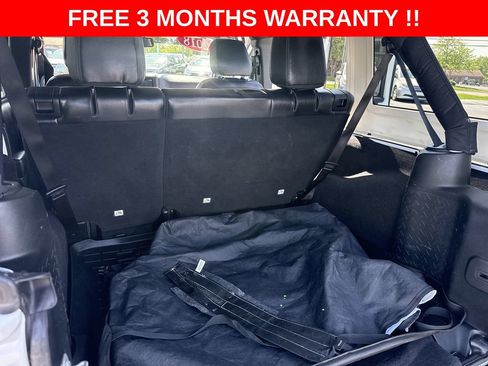 Used 2018 Jeep Wrangler Unlimited Sahara AWD/4WD image 25