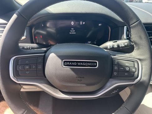 New 2026 Jeep Grand Wagoneer Limited AWD/4WD image 18