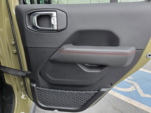 New 2026 Jeep Gladiator Rubicon image 33