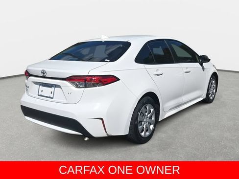 Used 2022 Toyota Corolla LE FWD image 5