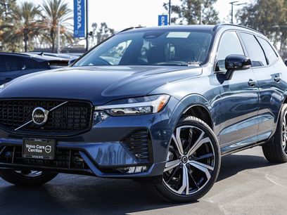 New 2025 Volvo XC60 B5 Ultra w/ Protection Package Premier