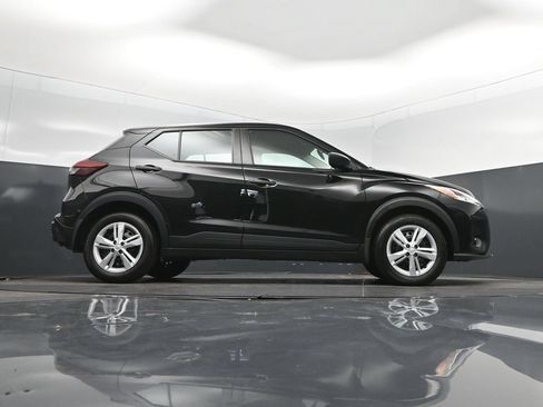 Used 2024 Nissan Kicks S FWD image 54