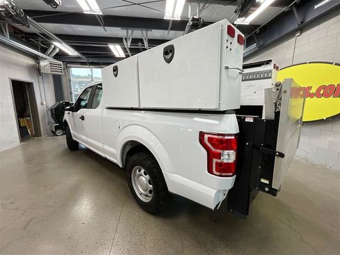 Used 2018 Ford F150 XL w/ Equipment Group 101A Mid RWD image 3