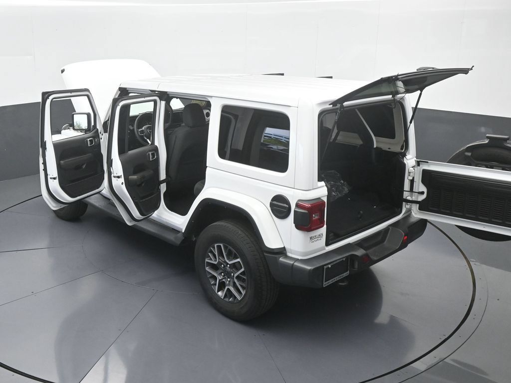 Used 2024 Jeep Wrangler Unlimited Sahara w/ Safety Group AWD/4WD image 64