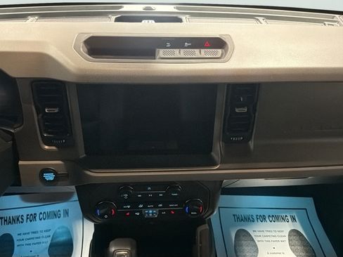 Used 2024 Ford Bronco Big Bend AWD/4WD image 18