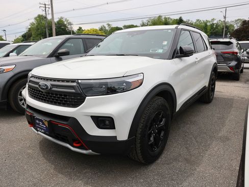 Used 2023 Ford Explorer Timberline w/ Timberline Technology Package AWD/4WD image 2