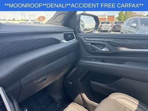 Used 2024 GMC Yukon Denali AWD/4WD image 33