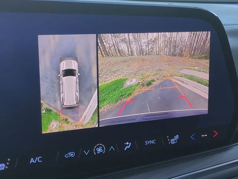 Used 2025 Chevrolet Tahoe LT image 37