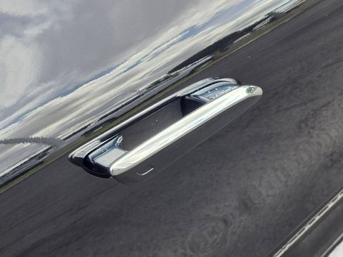 Used 2025 Mercedes-Benz AMG GT 63 image 25