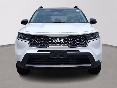 Certified 2023 Kia Sorento S w/ Panoramic Sunroof Package AWD/4WD image 2
