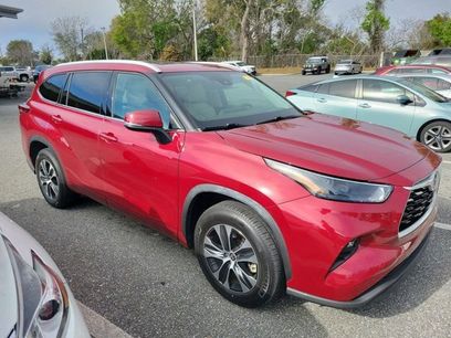 Used 2022 Toyota Highlander XLE