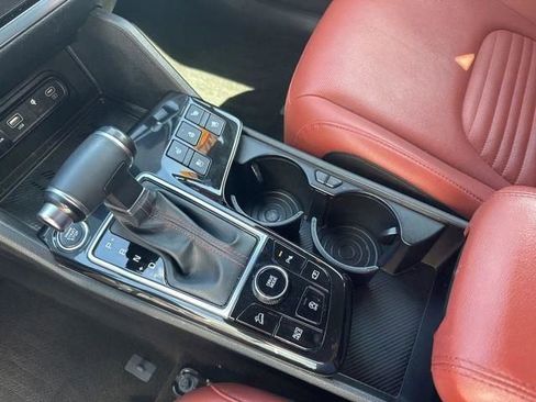 Used 2023 Kia Sportage SX image 23