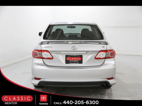 Used 2012 Toyota Corolla S image 17