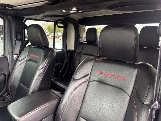 Used 2023 Jeep Gladiator Rubicon w/ Cold Weather Group AWD/4WD image 18