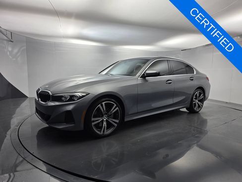 Certified 2024 BMW 330i Sedan w/ Convenience Package RWD image 8