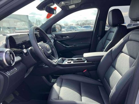 Used 2026 Chevrolet Equinox LT w/ Convenience Package II image 16