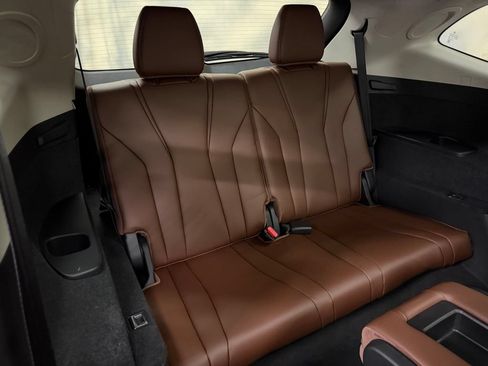 Certified 2025 Acura MDX SH-AWD w/ Technology Package image 34
