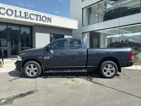 Used 2019 RAM 1500 Express w/ Express Value Package AWD/4WD image 10