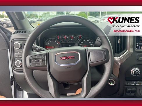 New 2025 GMC Sierra 2500 Pro w/ 1SA Pro Safety Plus Package AWD/4WD image 18