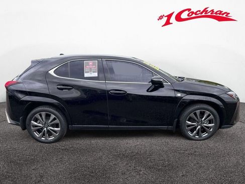 Used 2022 Lexus UX 200 F Sport w/ Accessory Package (Z2) FWD image 6