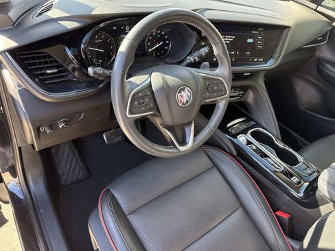 Used 2022 Buick Envision Essence w/ Sport Touring Package FWD image 17