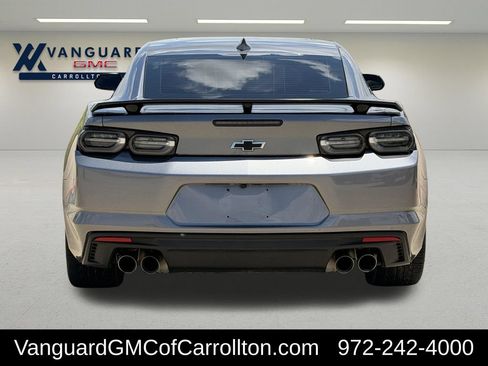 Used 2022 Chevrolet Camaro SS RWD image 8